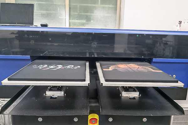 DTG Printer t shirt printing machine 3 * i3200 رأس طباعة قطن طباعة تي شيرت آلة طباعة